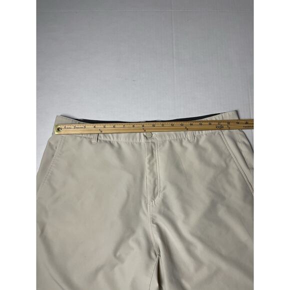 Soybu Shorts Men's Size 38 White Tan Athletic Stretch Golf, Walking, Vacation - Picture 4 of 10